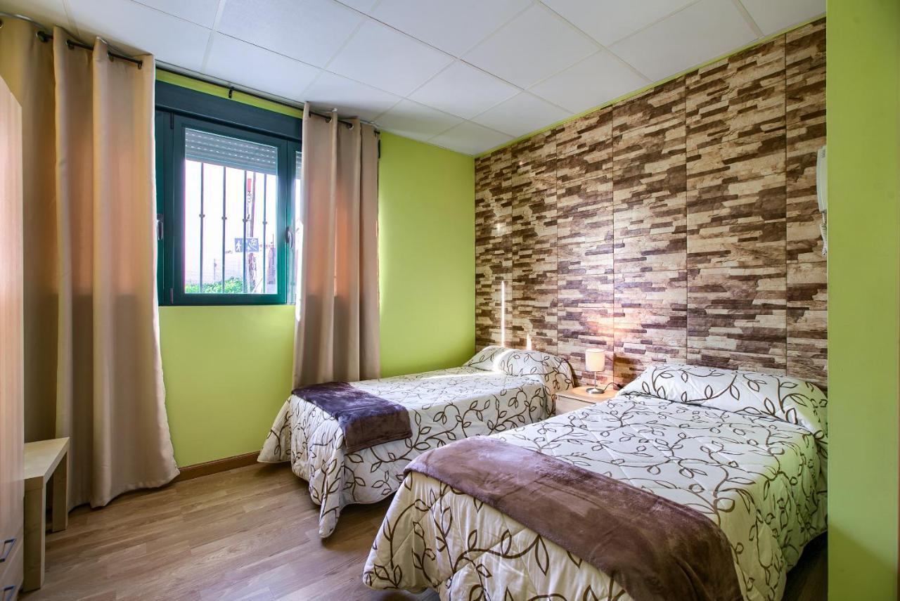 Apartament Barajas *