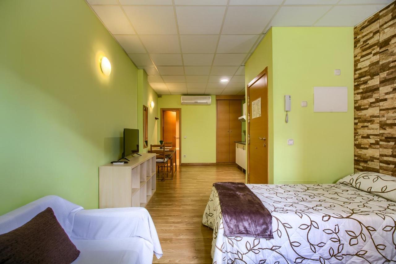 Barajas Apartament Madryt