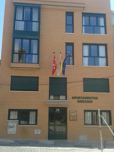 Apartament Barajas *